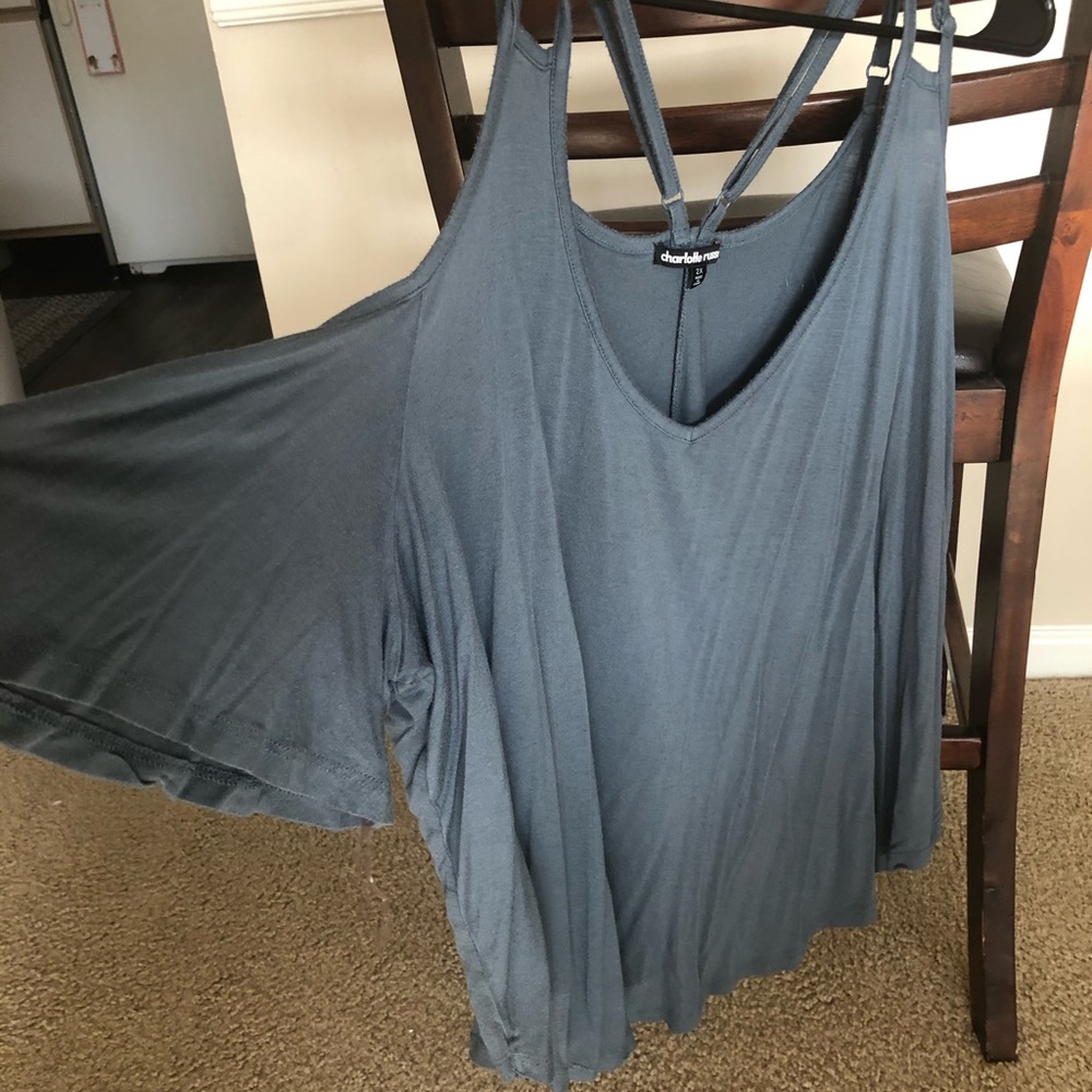 Cold shoulder top